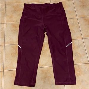Marroon Capri workout pants